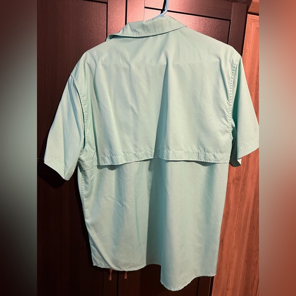 FOUR Field and Stream button up shirts - Picture 6 of 15